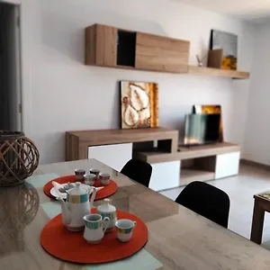Apto. Escolano, Playa De La Cachucha. Wifi, A/c Apartamento
