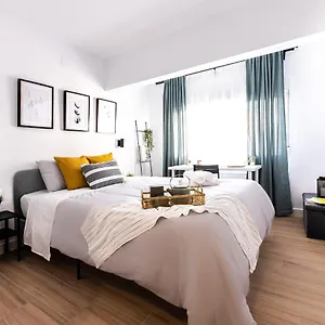  Hostal Nordik Urban - Centro 